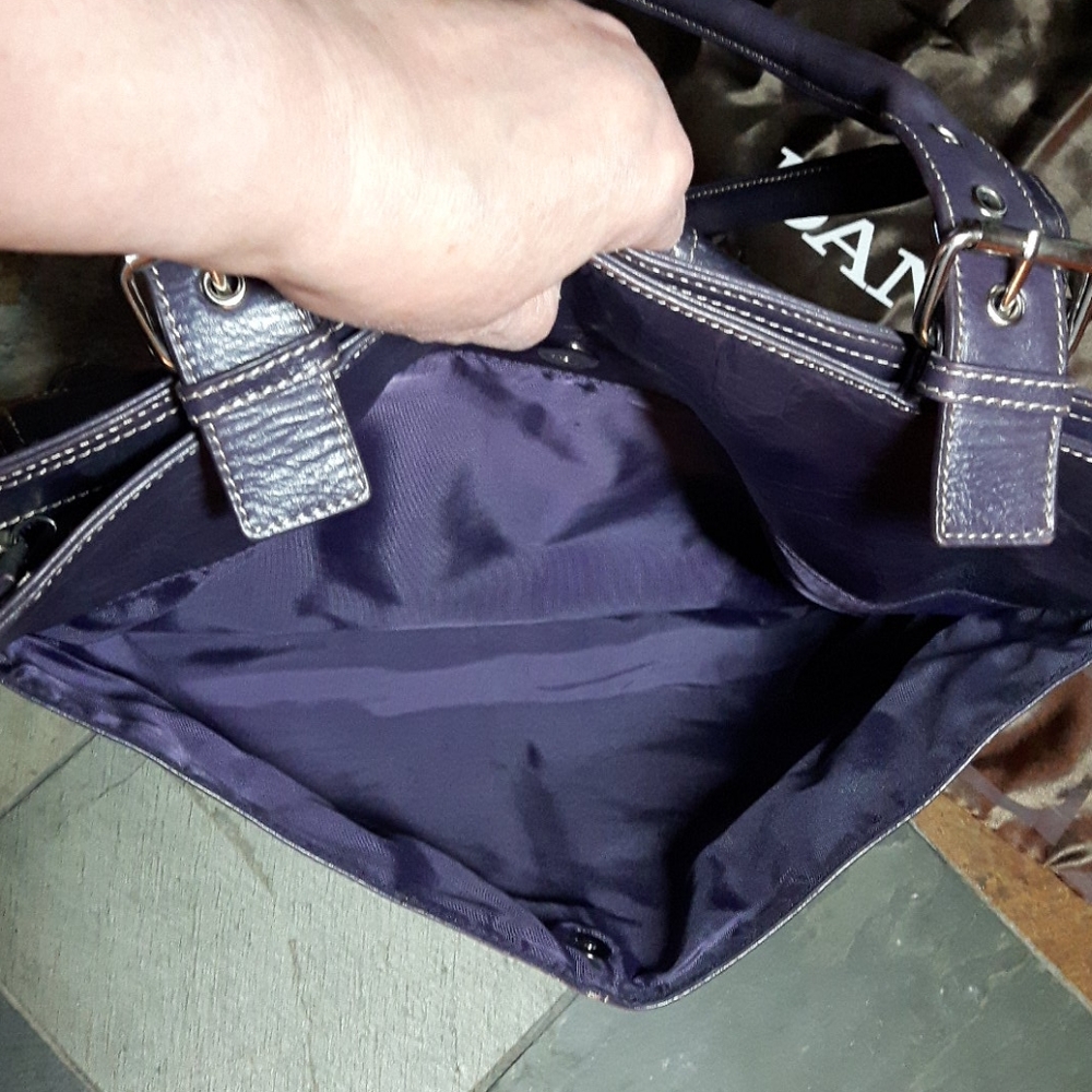 Purple leather bag - Picture 3 of 7